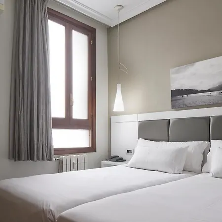 Alemana 게스트하우스 2*