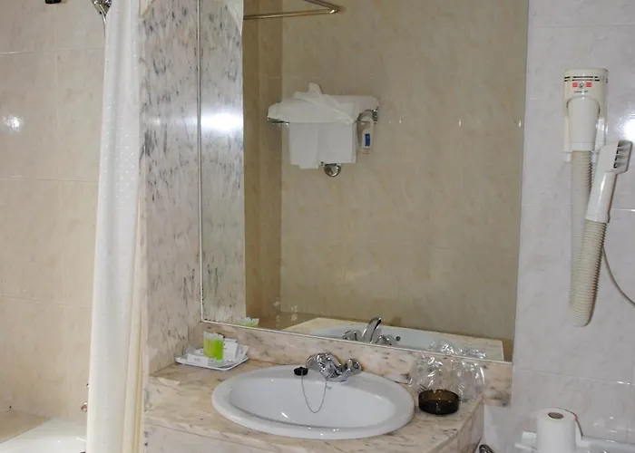 게스트하우스 Alemana 2*